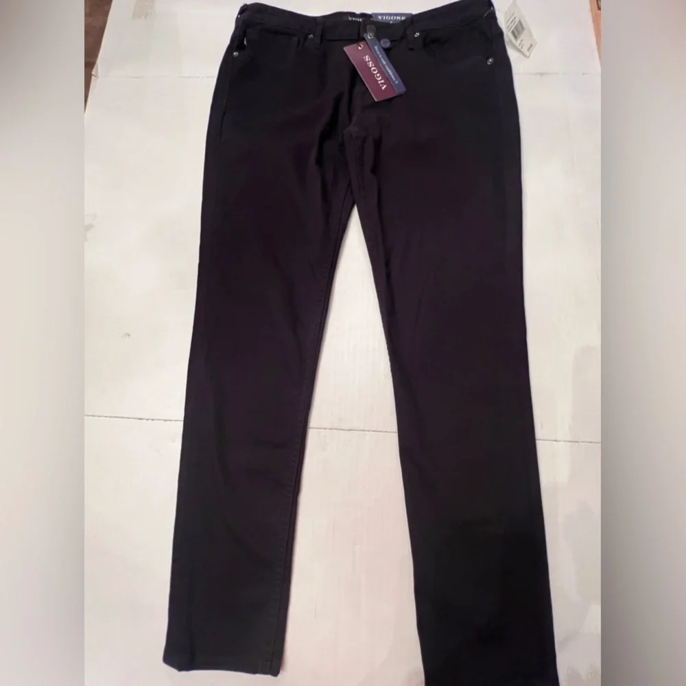 VIGOSS BLACK JEANS WAIST 31 LENGTH 29